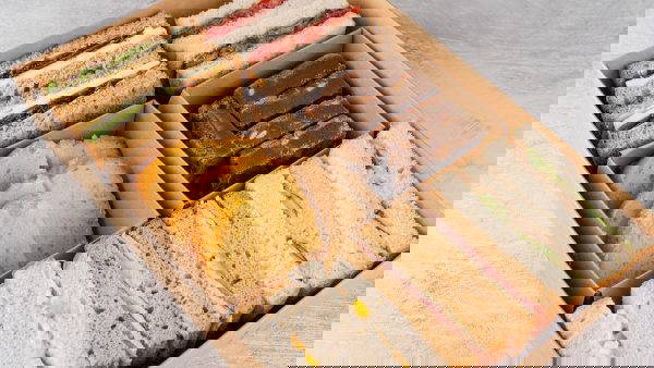 Crumbs Delivered offer office lunch catering services for your business